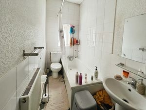 Bathroom- click for photo gallery